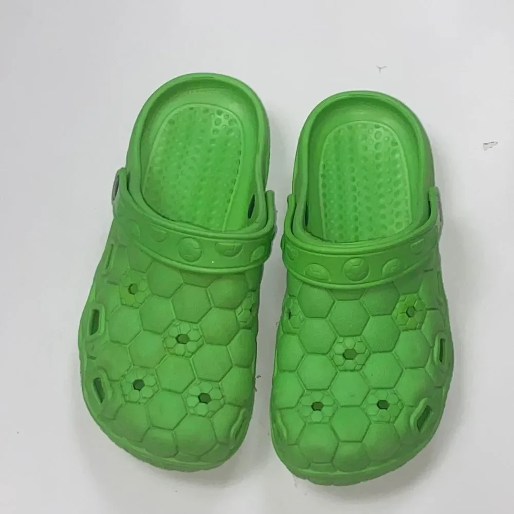 10/$50 Water Shoes Made In México  Size 23 Unisex Size 4